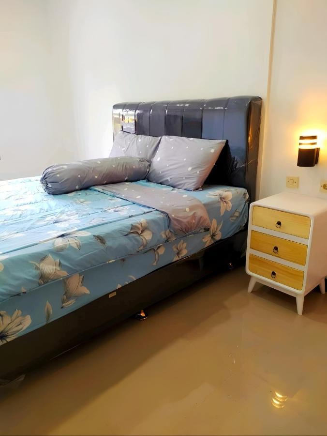 Homestay Omah Putihバントル エクステリア 写真